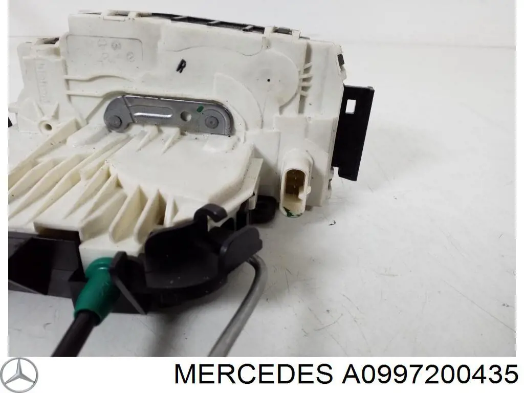 Fecho da porta dianteira direita Mercedes A0997200435 preço, a partir de 59,69 USD