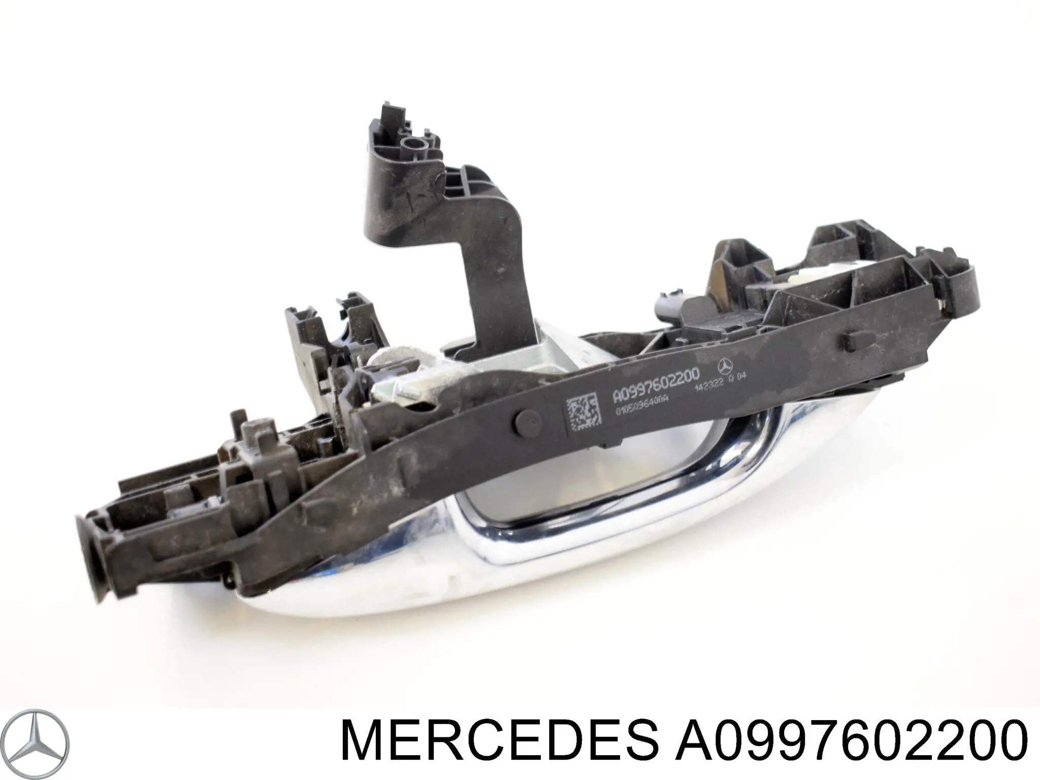 A0997602200 Mercedes Suporte de maçaneta externa da porta traseira direita