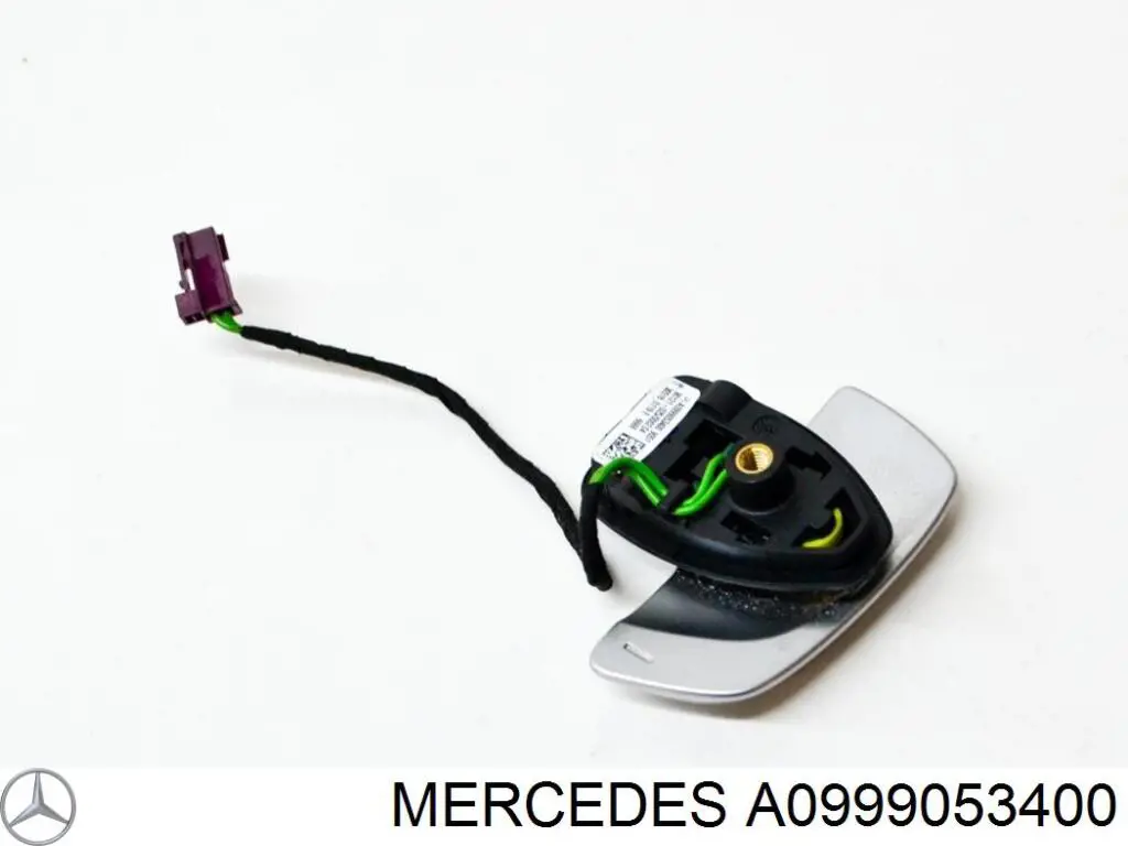 A09990534009051 Mercedes Mecanismo de mudança instalado na coluna da direção