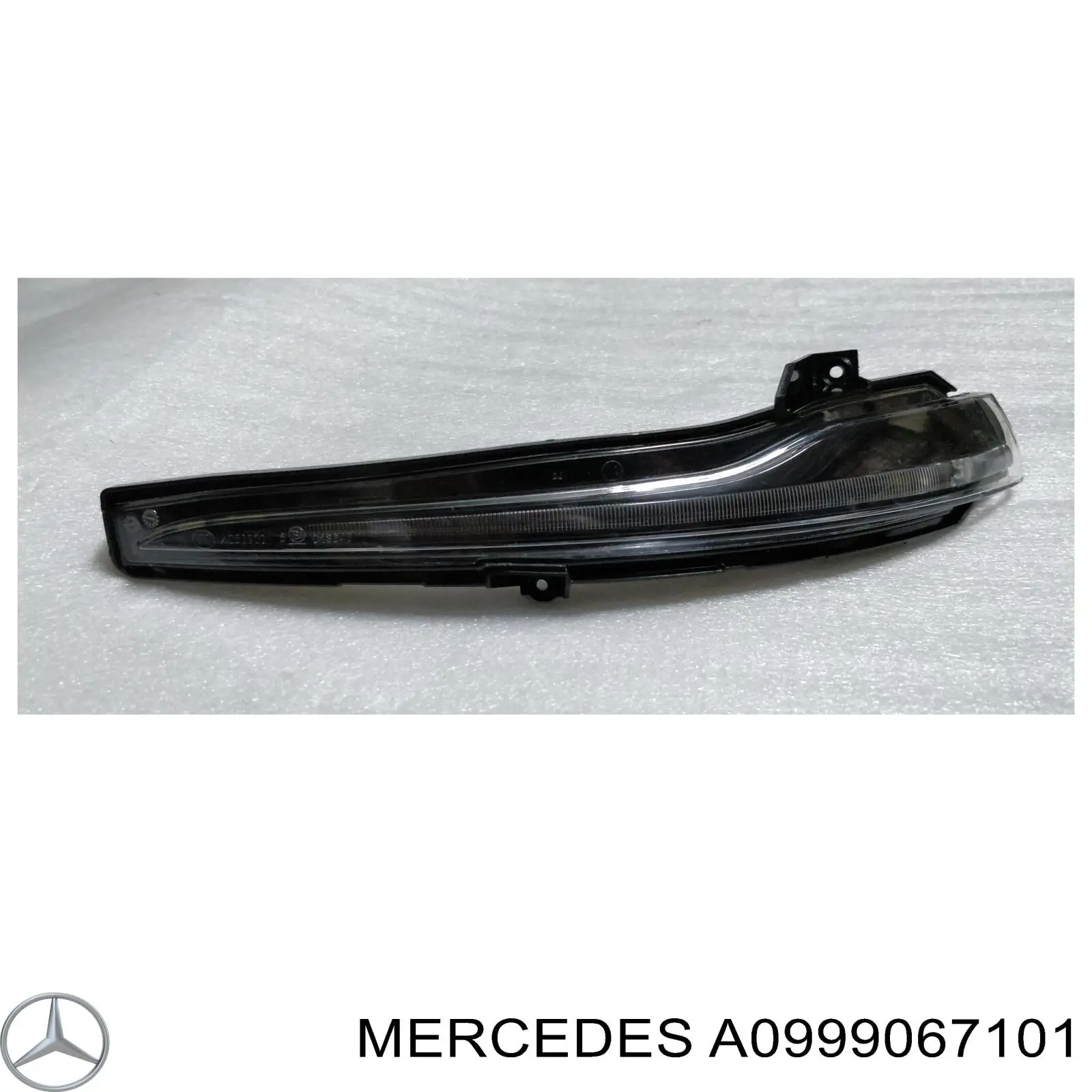 Pisca-pisca de espelho esquerdo Mercedes A0999067101 preço, a partir de 52,35 USD