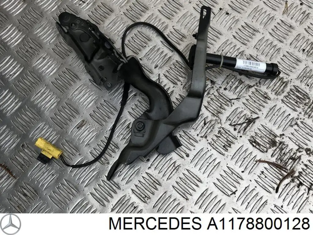Gozno da capota esquerdo Mercedes A1178800128 preço, a partir de 83,33 USD
