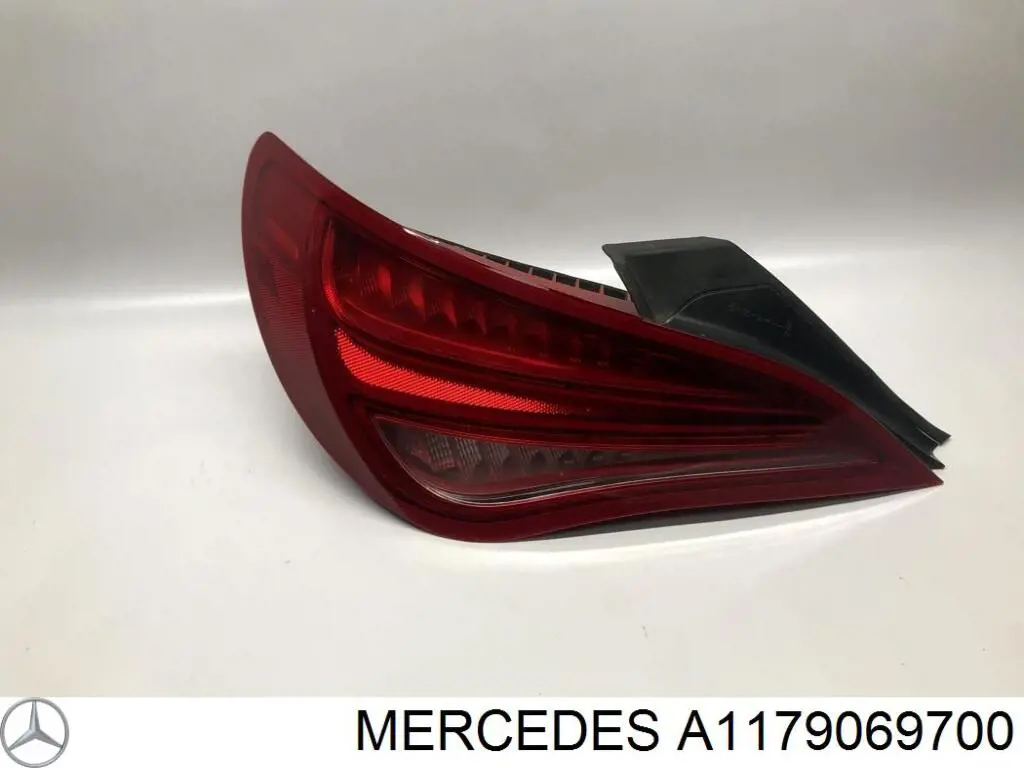 Lanterna traseira esquerda Mercedes A1179069700 preço, a partir de 262,65 USD