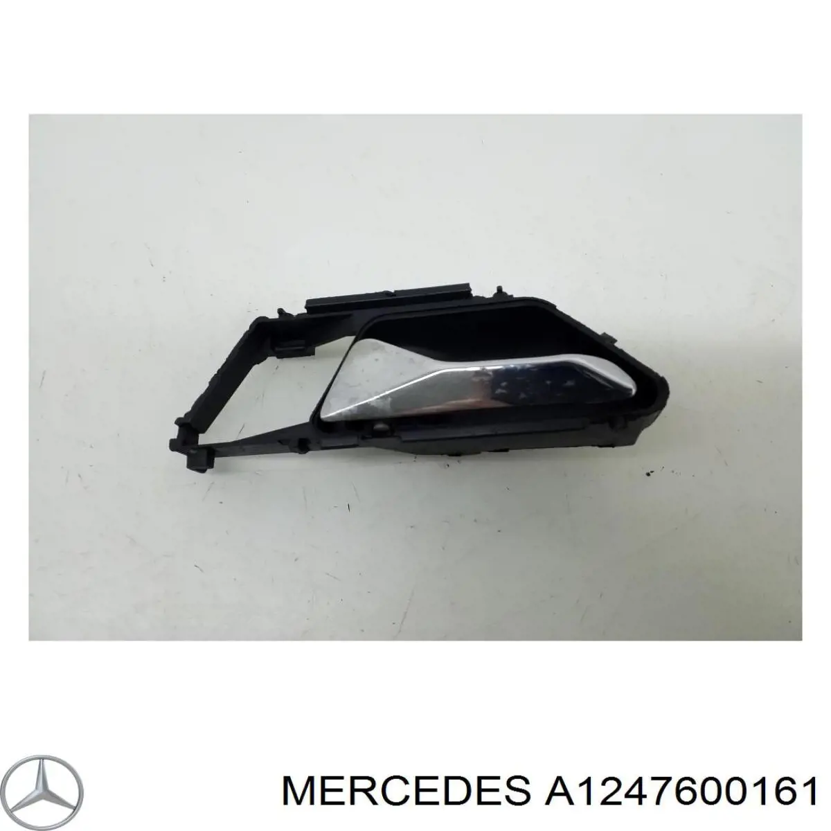 A1247600161 Mercedes Maçaneta interna dianteira/traseira da porta esquerda