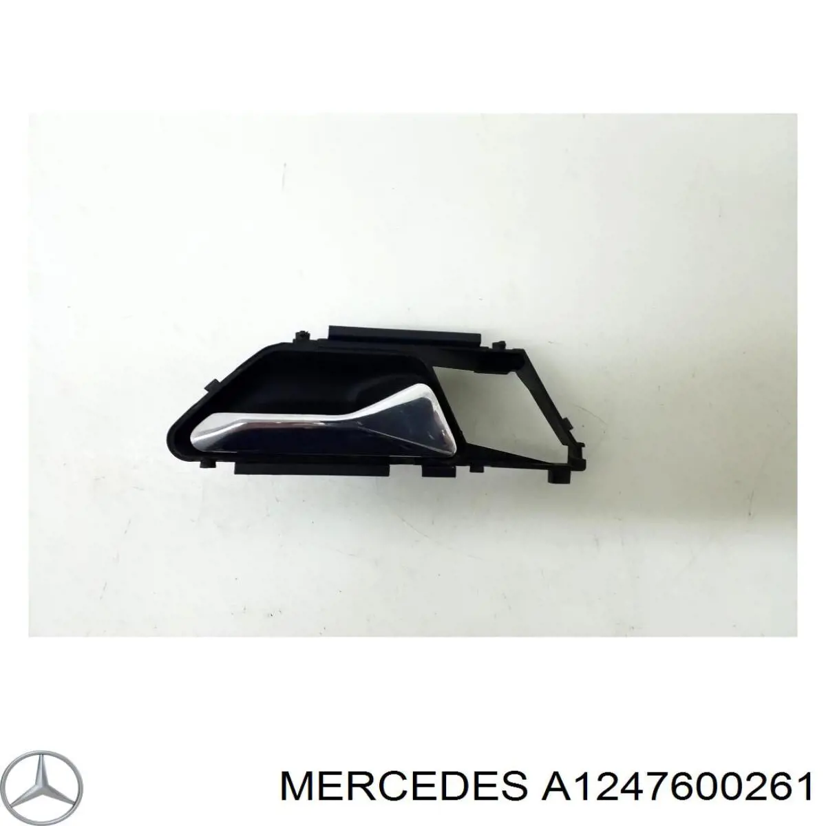1247600261 Mercedes Maçaneta interna dianteira/traseira da porta direita