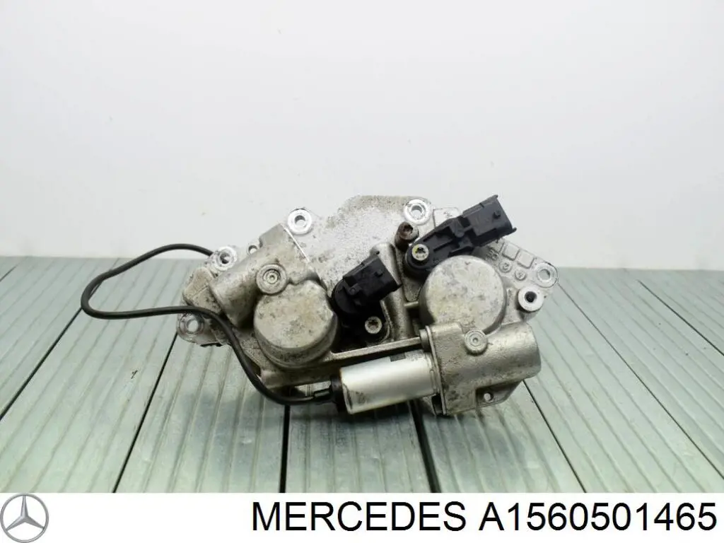 Compre A1560501465 Mercedes Válvula eletromagnética de posição (de fases) da árvore distribuidora