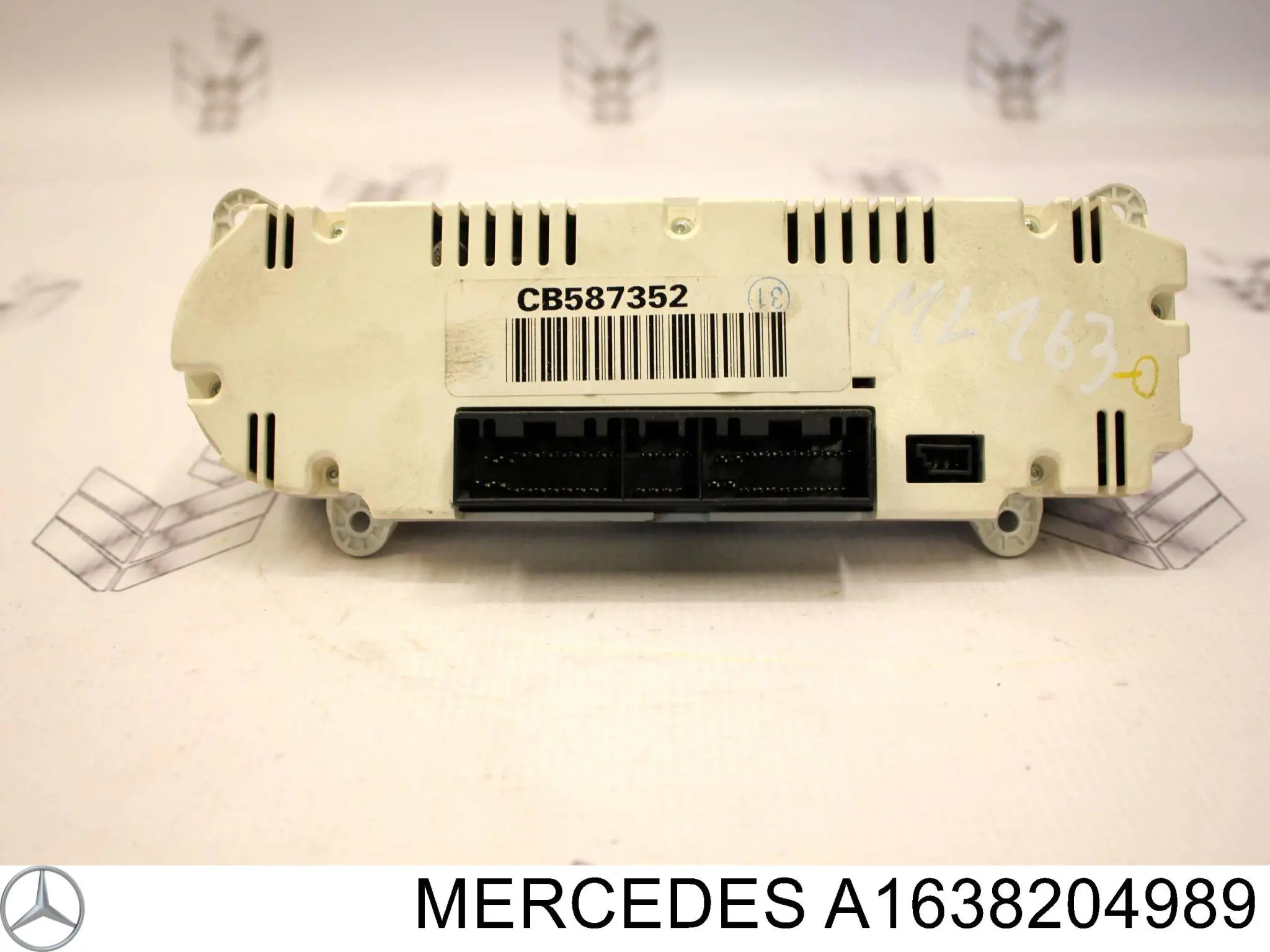 A1638204989 Mercedes Unidade de controlo dos modos de aquecimento/condicionamento