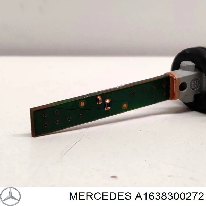 Compre A1638300272 Mercedes Sensor de temperatura de ar no salão