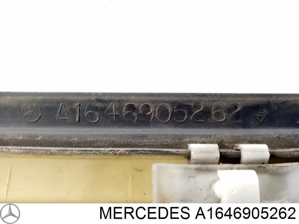 Compre A1646905262 Mercedes Consola do pára-choque dianteiro