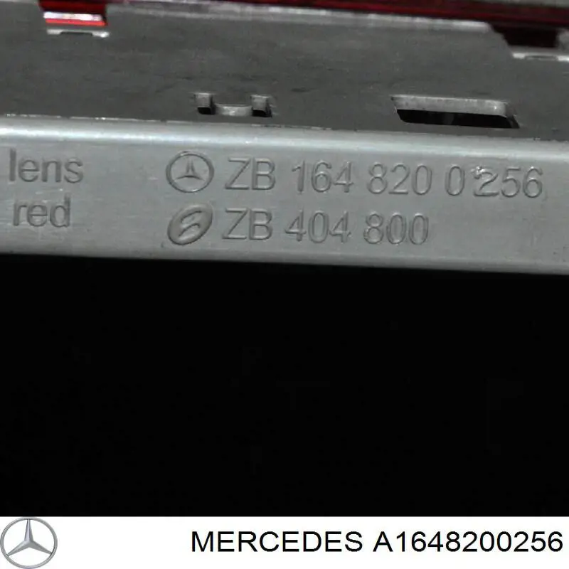 A1648200256 Mercedes Sinal de parada traseiro adicional