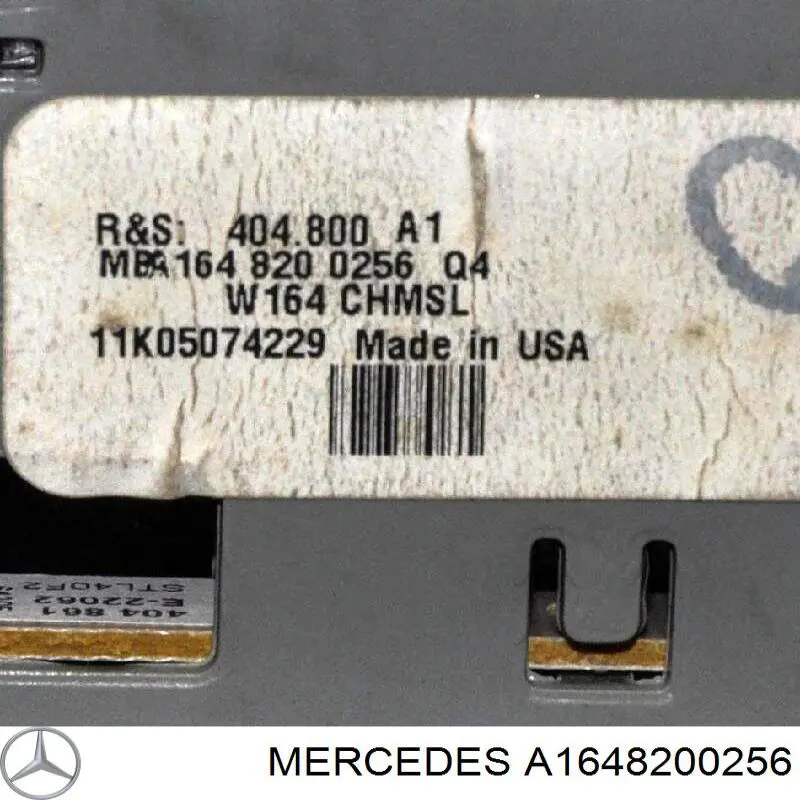 A1648200256 Mercedes Sinal de parada traseiro adicional