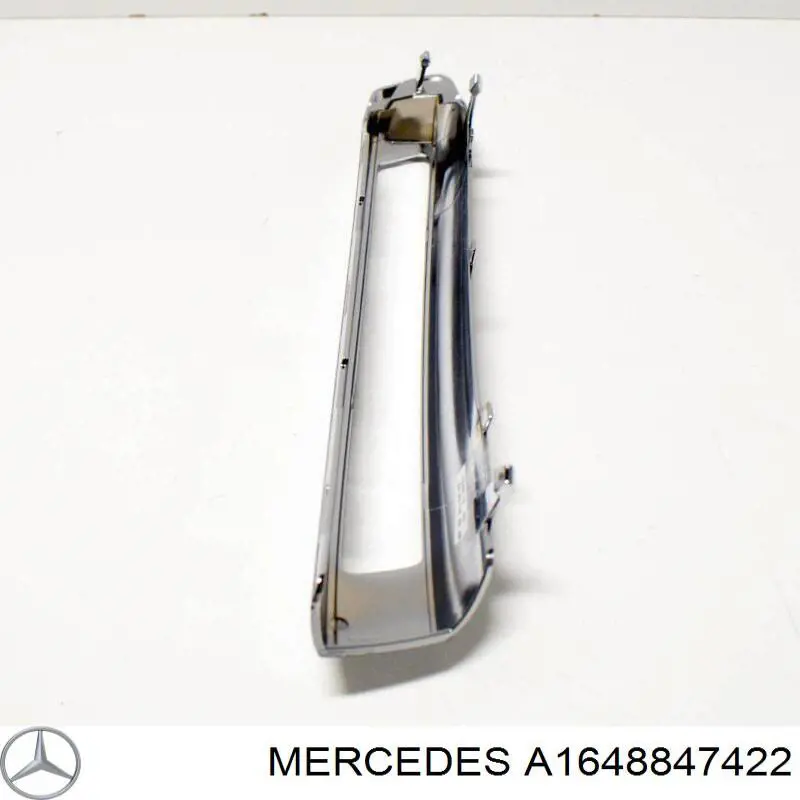 Compre A1648847422 Mercedes Placa sobreposta direita do pára-choque dianteiro