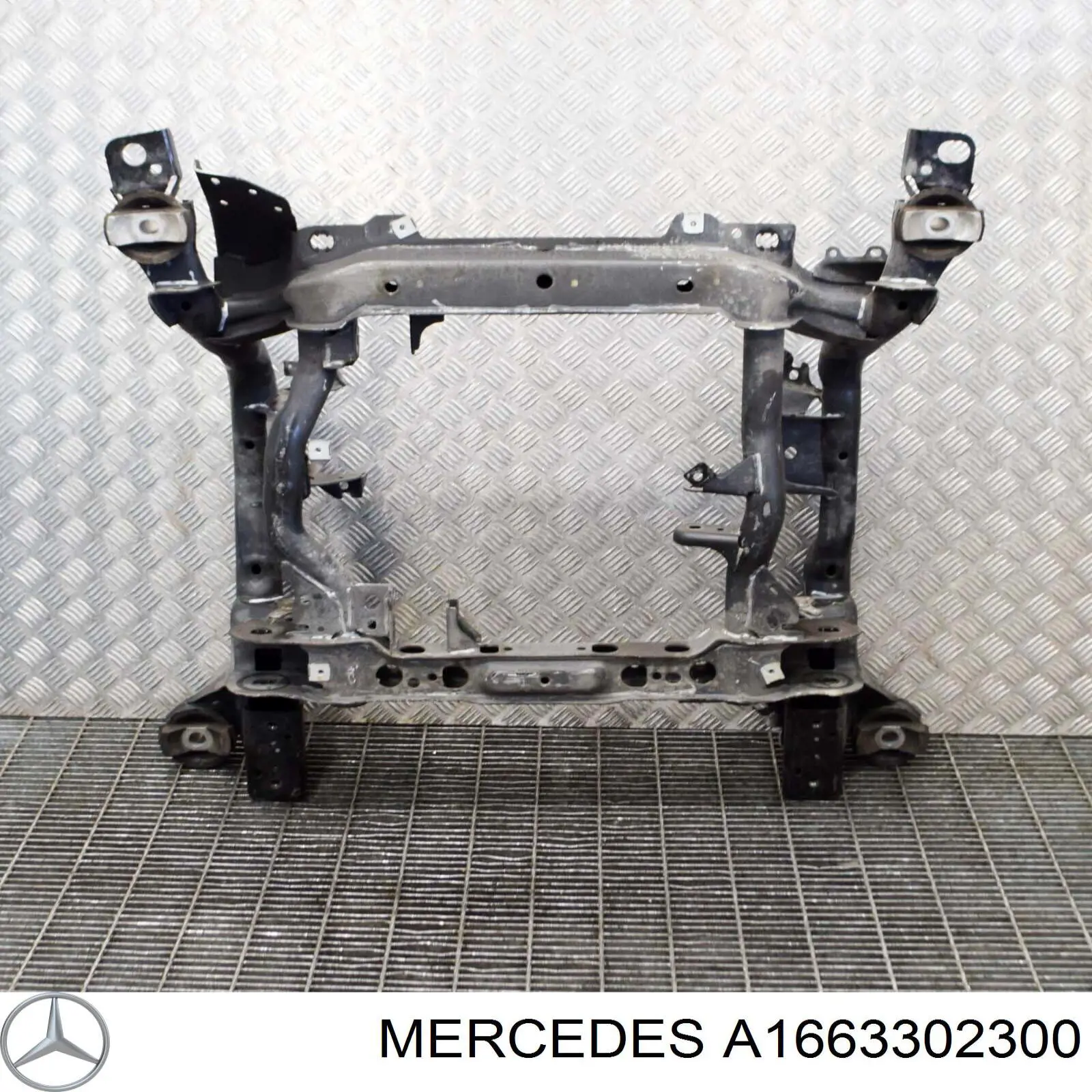 Viga de suspensão dianteira (plataforma veicular) Mercedes A1663302300 preço, a partir de 1847,12 USD