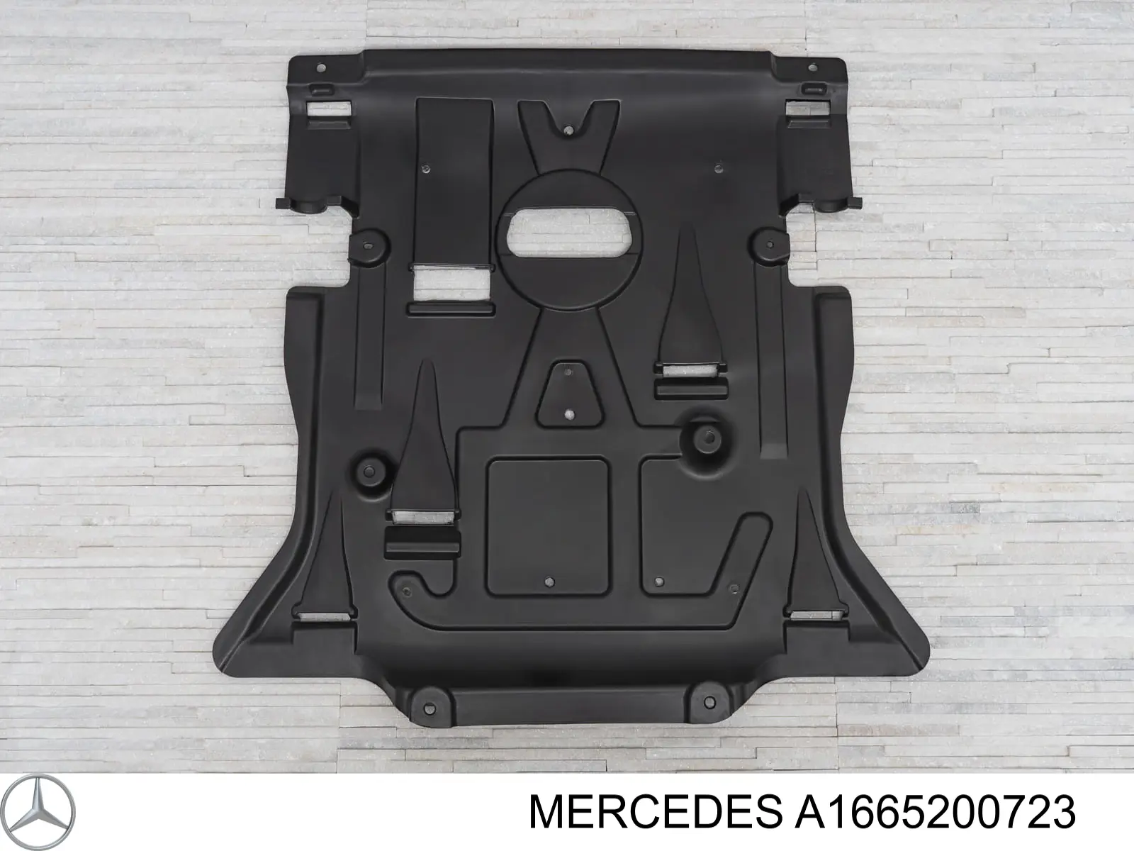 Compre A1665200723 Mercedes Proteção de motor dianteira