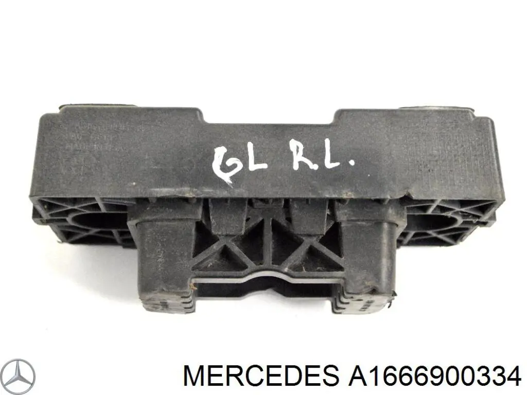 Mercedes A1666900334