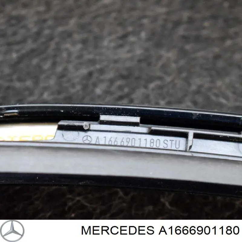 Moldura esquerda de pára-brisas Mercedes A1666901180 preço, a partir de 128,79 USD
