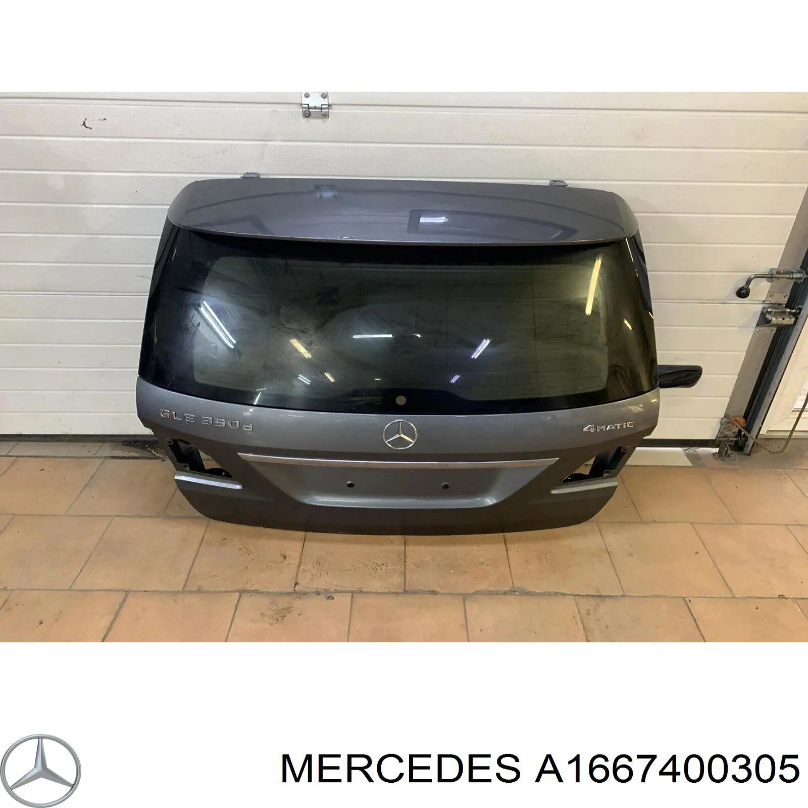 A1667400305 Mercedes Porta traseira (3ª/5ª porta-malas (tampa de alcapão)