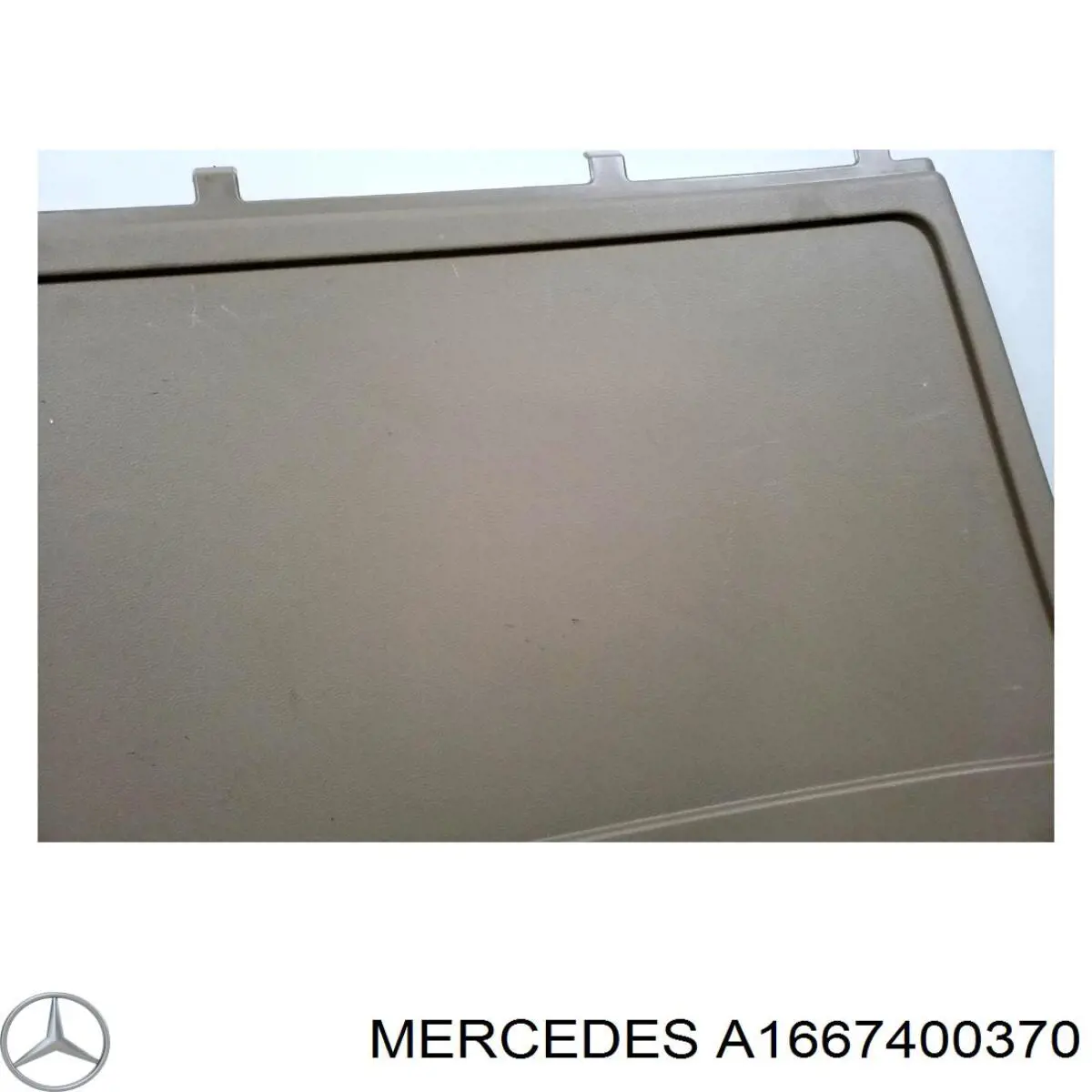 Revestimento (cobrimento) de tampa de porta-malas (de 3ª/5ª porta traseira) A1667400370 Mercedes