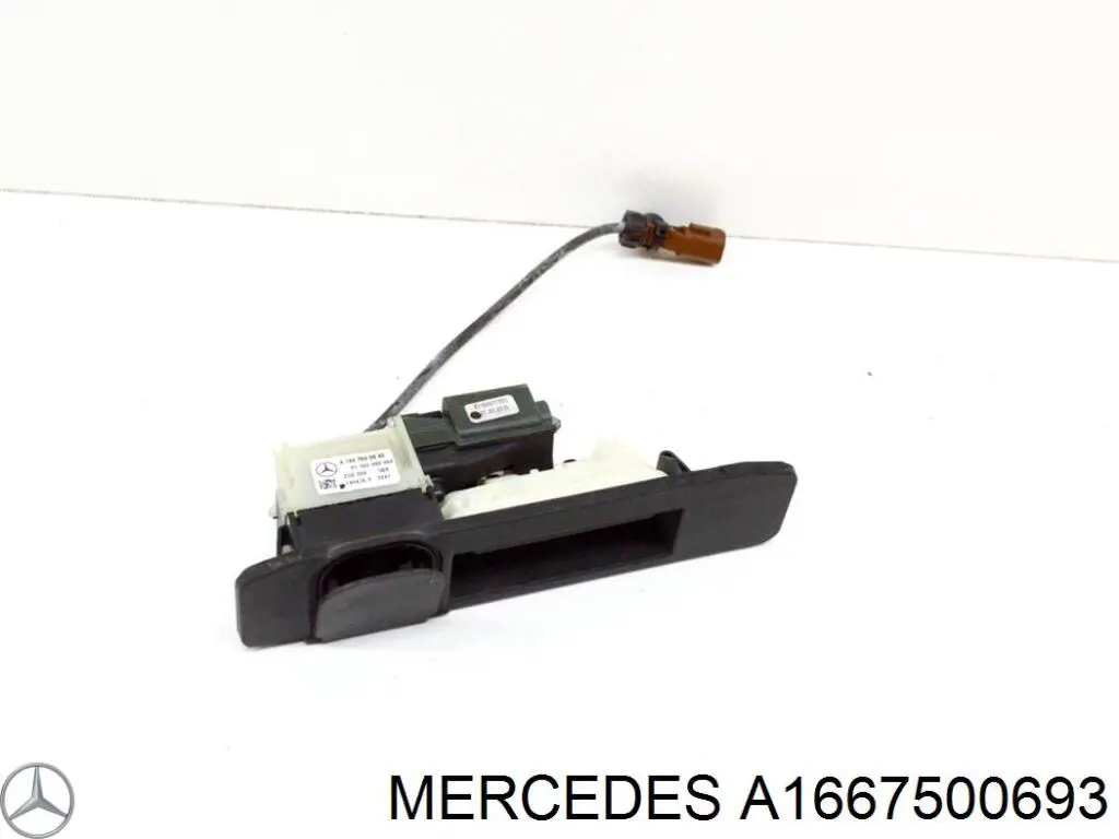 166750069364 Mercedes Puxador externo de tampa de porta-malas (de 3ª/5ª porta traseira)