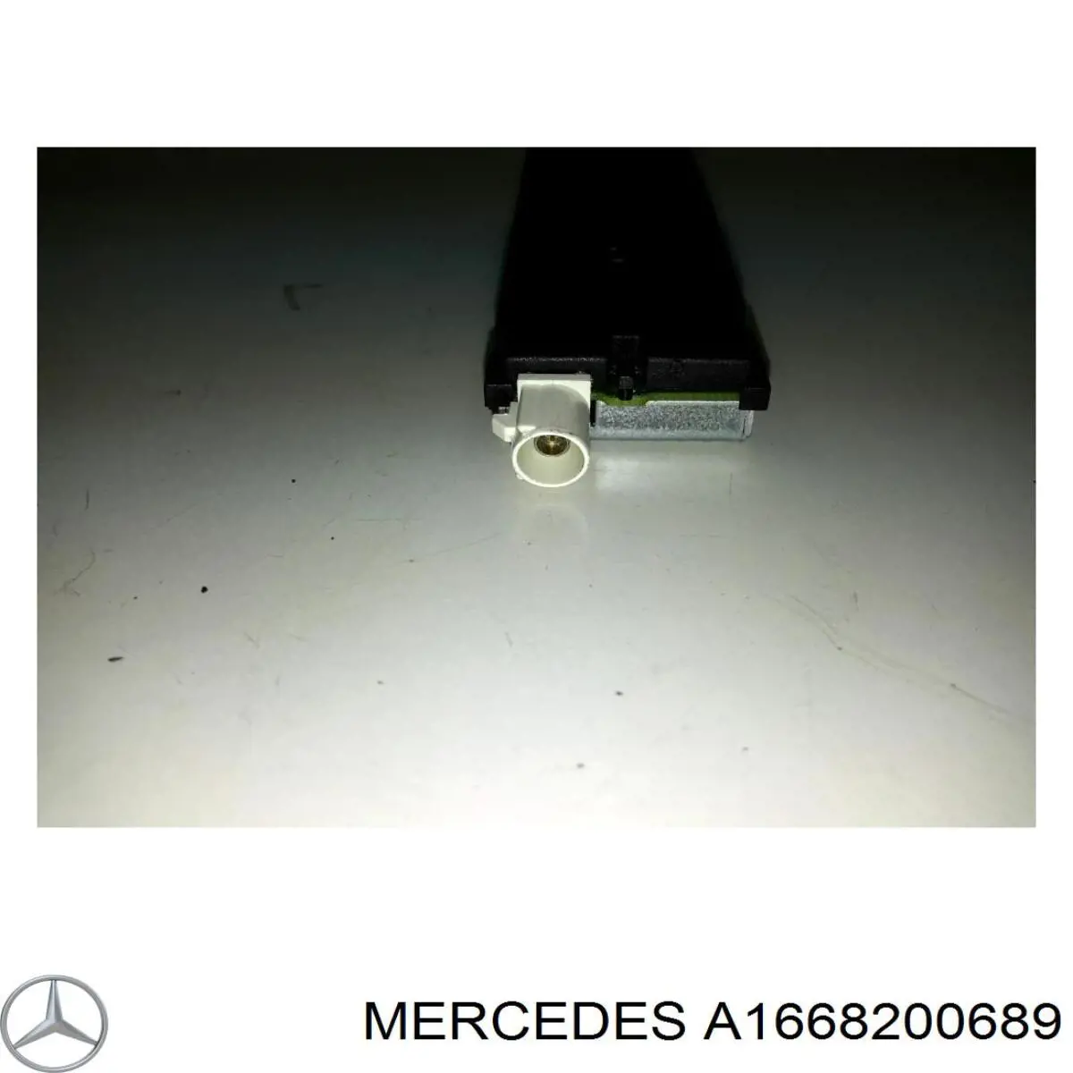 Compre 1668200689 Mercedes 