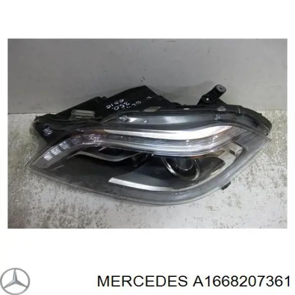 A1668207361 Mercedes Luz esquerda