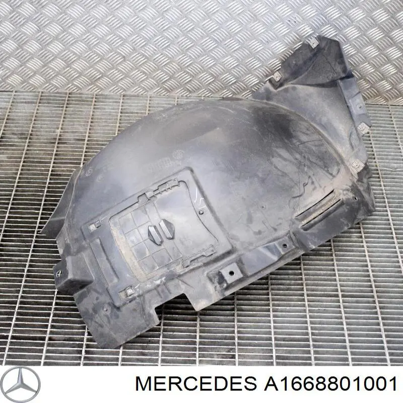 A1668801001 Mercedes Guarda-barras direito do pára-lama dianteiro