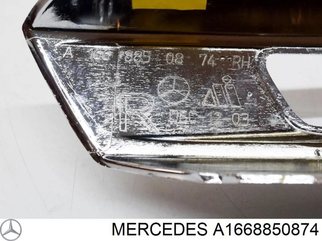 Borda (orla) das luzes de nevoeiro direita Mercedes A1668850874 preço, a partir de 49,26 USD