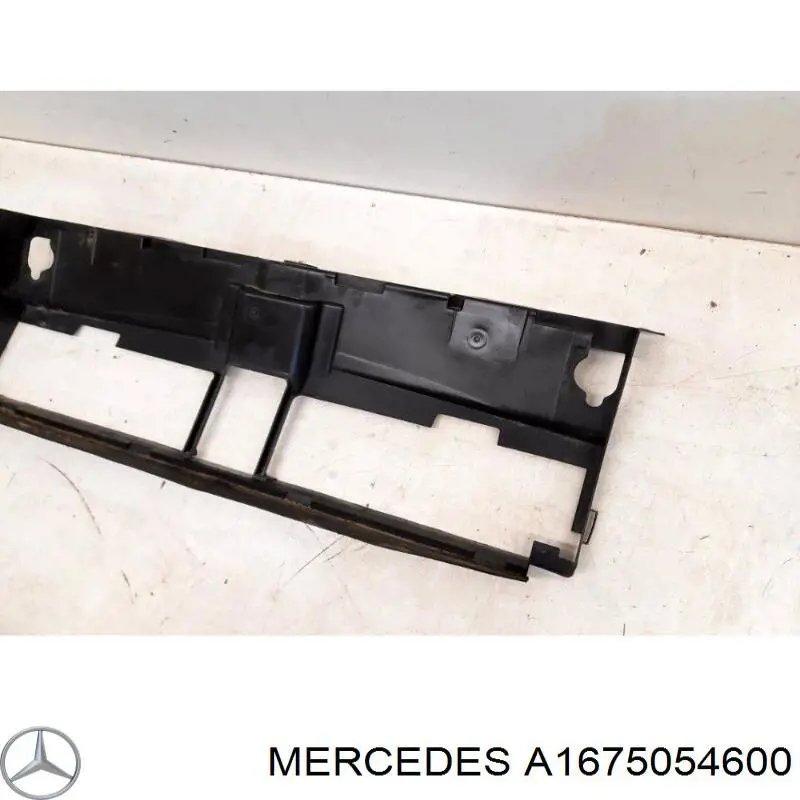 Conduto de ar (defletor) inferior do radiador Mercedes A1675054600 preço, a partir de 111,93 USD