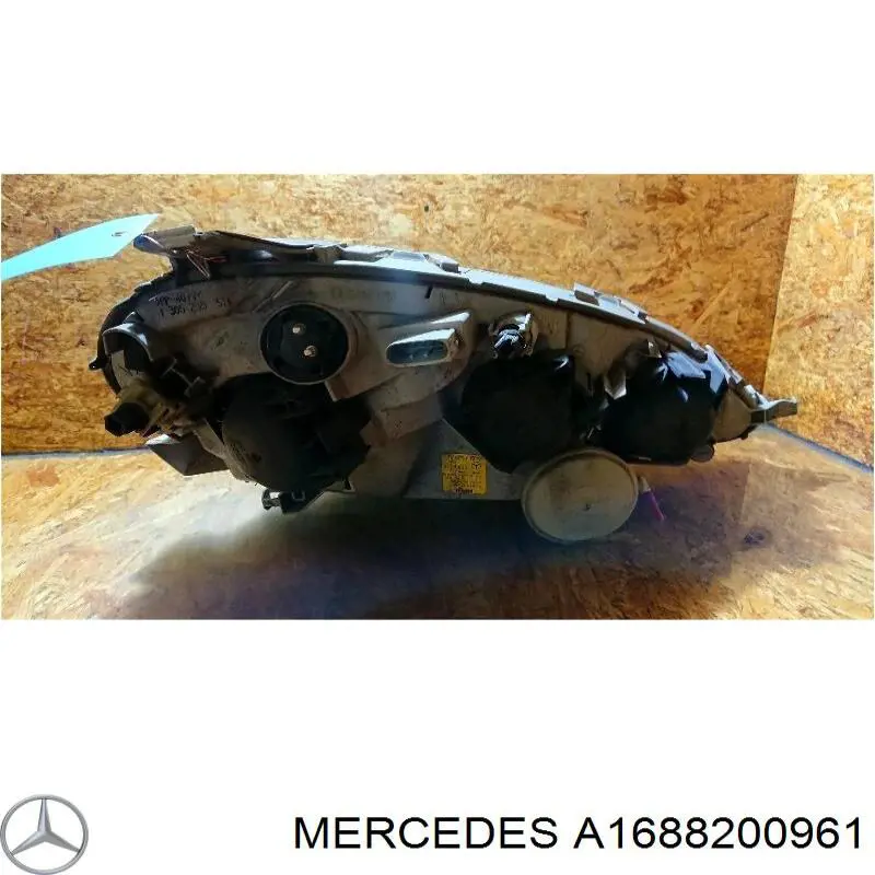 Compre A1688200961 Mercedes Luz esquerda