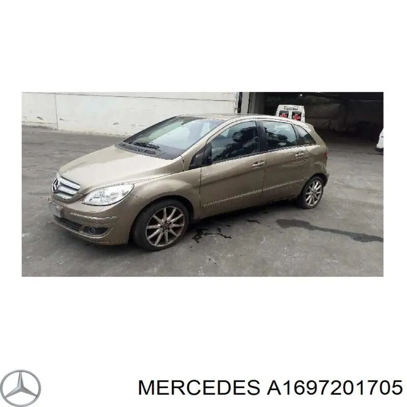 1697202505 Mercedes Porta dianteira esquerda