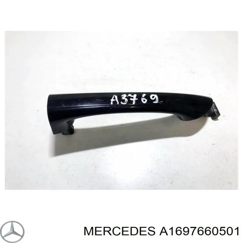 Maçaneta dianteira esquerda externa da porta A1697660501 Mercedes