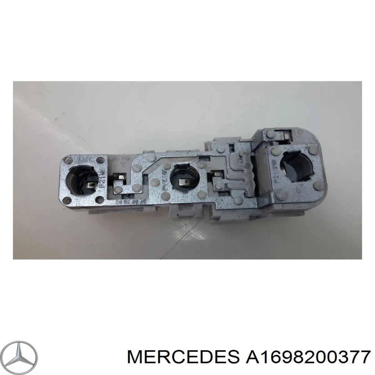 Compre A1698200377 Mercedes Lanterna traseira esquerda externa