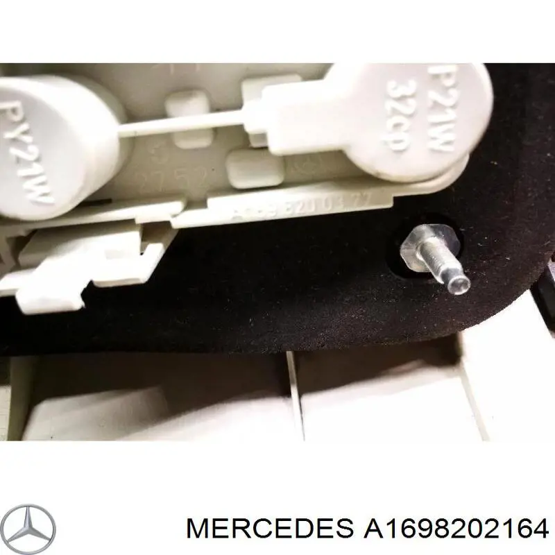 Lanterna traseira esquerda externa Mercedes A1698202164 preço, a partir de 120,88 USD