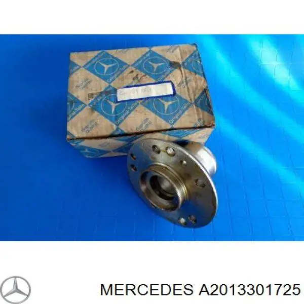 A2013301725 Mercedes Cubo dianteiro