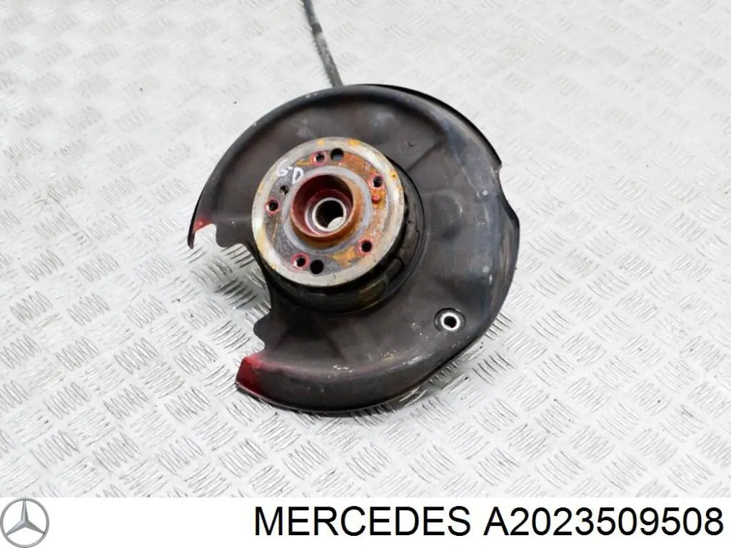 Compre A2023509508 Mercedes Pino moente (extremidade do eixo) traseiro direito