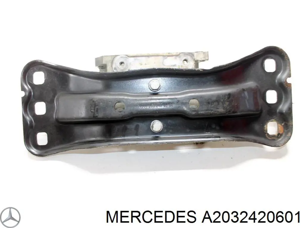 A2032420601 Mercedes Viga de fixação da caixa de mudança