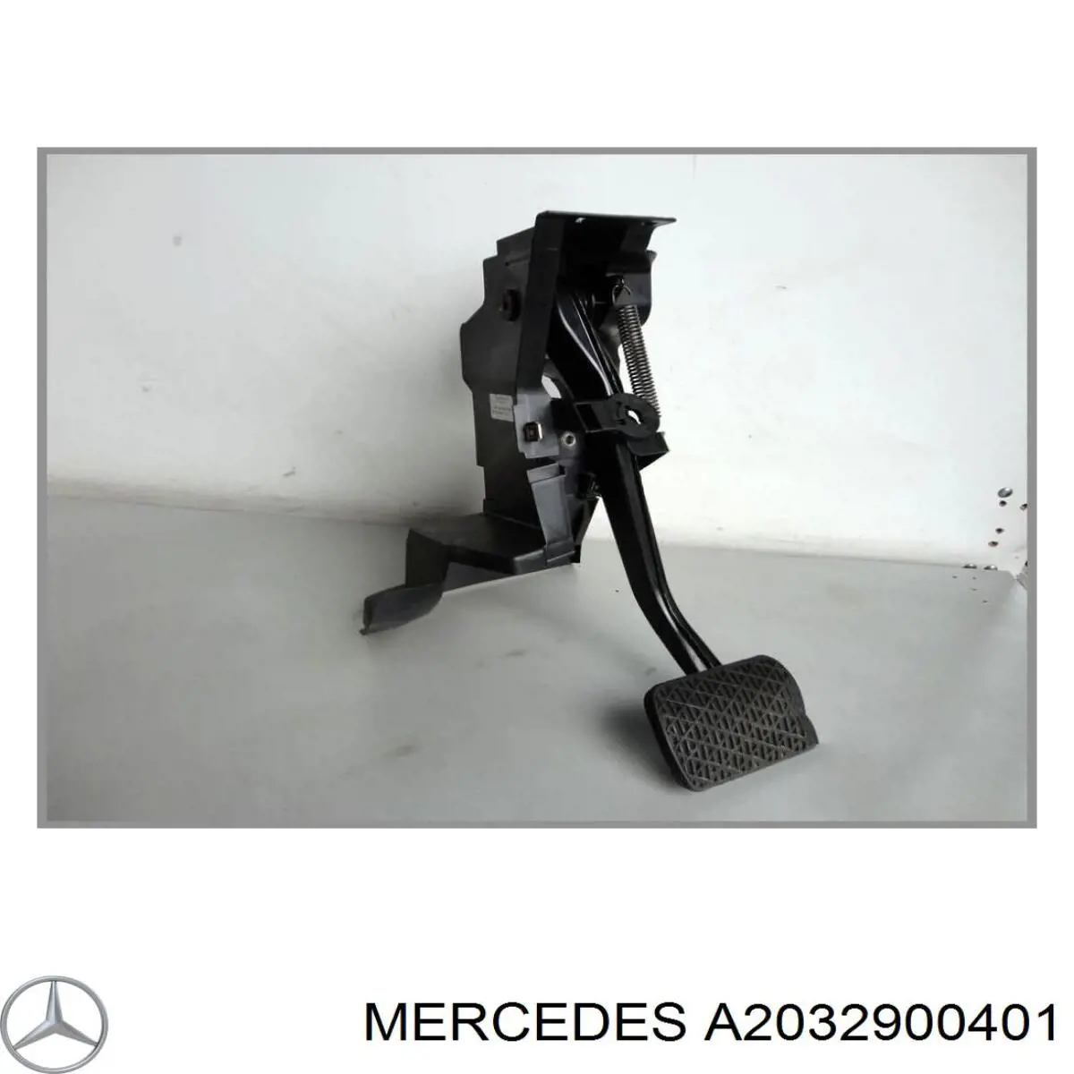 A2032901019 Mercedes Consola de pedais, conjunto de pedais