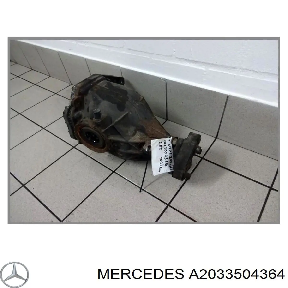 A203350436480 Mercedes Redutor do eixo traseiro