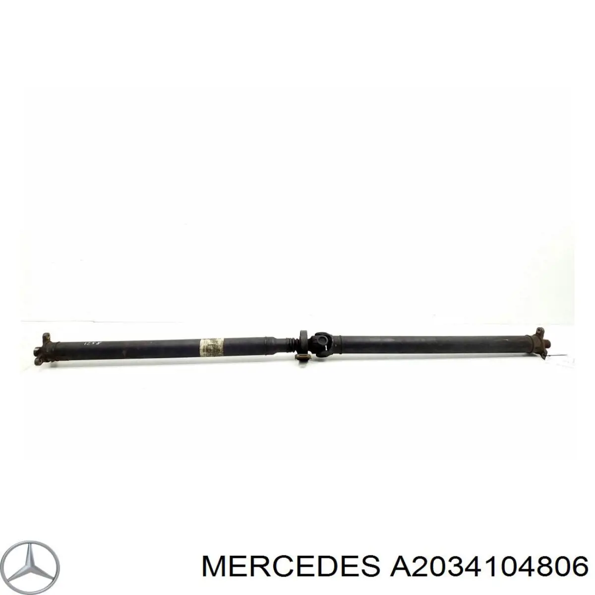 2034104806 Mercedes Junta universal traseira montada