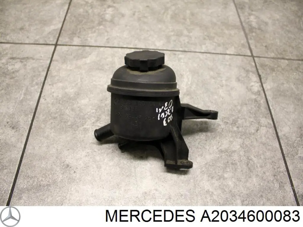A2034600083 Mercedes Tanque de bomba da Direção hidrâulica assistida