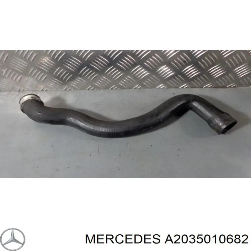 Mangueira (cano derivado) inferior do radiador de esfriamento Mercedes A2035010682 preço, a partir de 29,31 USD