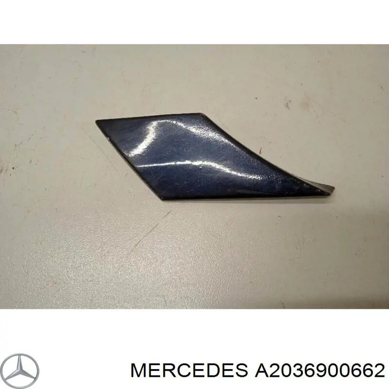 Moldura do pára-lama traseiro direito Mercedes A2036900662 preço, a partir de 45,31 USD