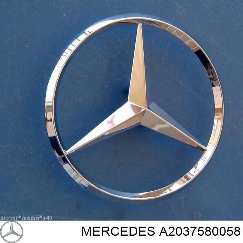 A2037580058 Mercedes Emblema de tampa de porta-malas (emblema de firma)