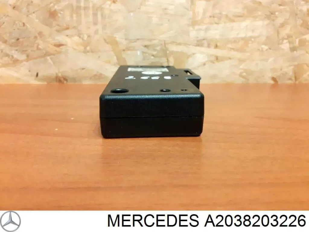 Unidade de controlo de telefone Mercedes A2038203226 preço, a partir de 48,00 USD
