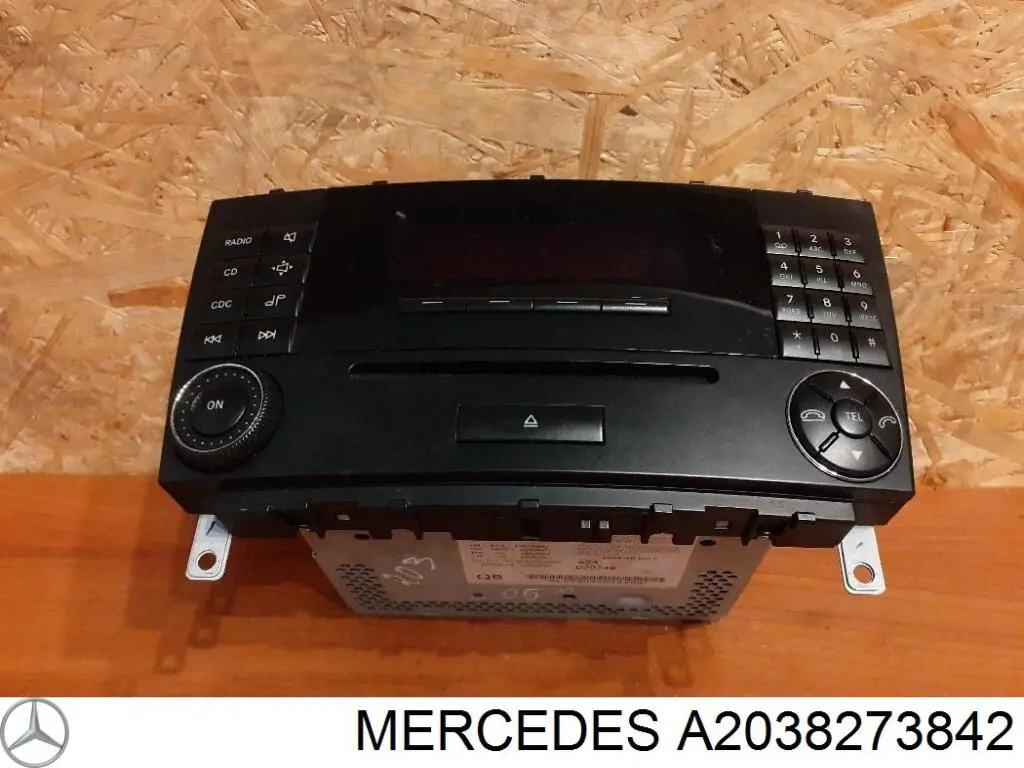 Aparelhagem de som (rádio AM/FM) Mercedes 2038273842 preço, a partir de 105,56 USD