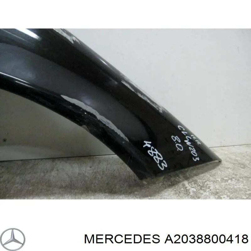 A2038800418 Mercedes Pára-lama dianteiro direito