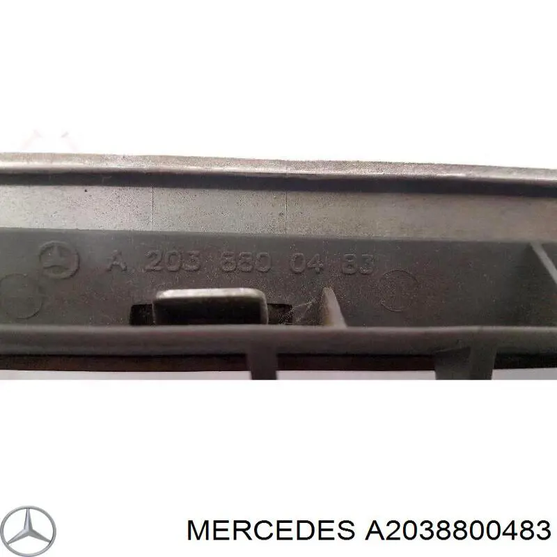 Grelha do radiador Mercedes A2038800483 preço, a partir de 132,80 USD