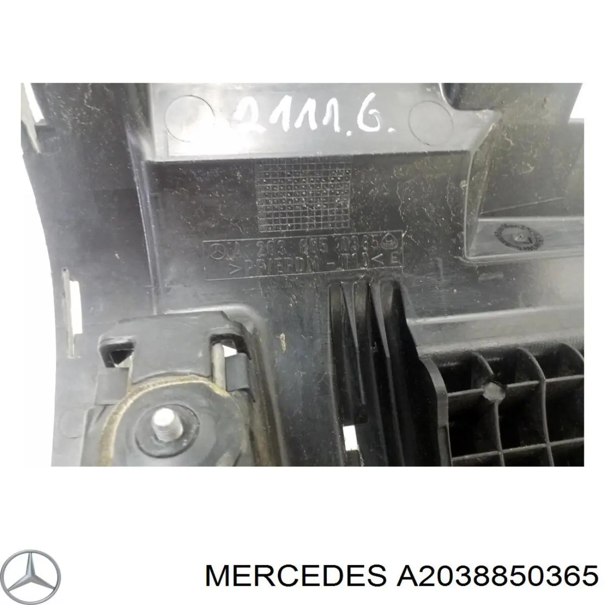 Consola do pára-choque traseiro Mercedes A2038850365 preço, a partir de 204,23 USD