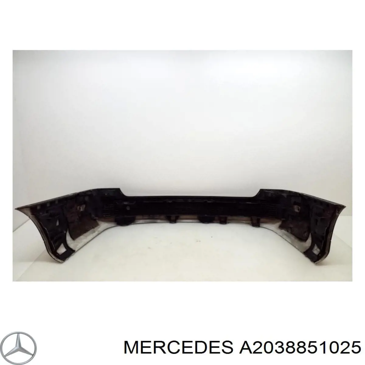 Pára-choque traseiro Mercedes C  S203