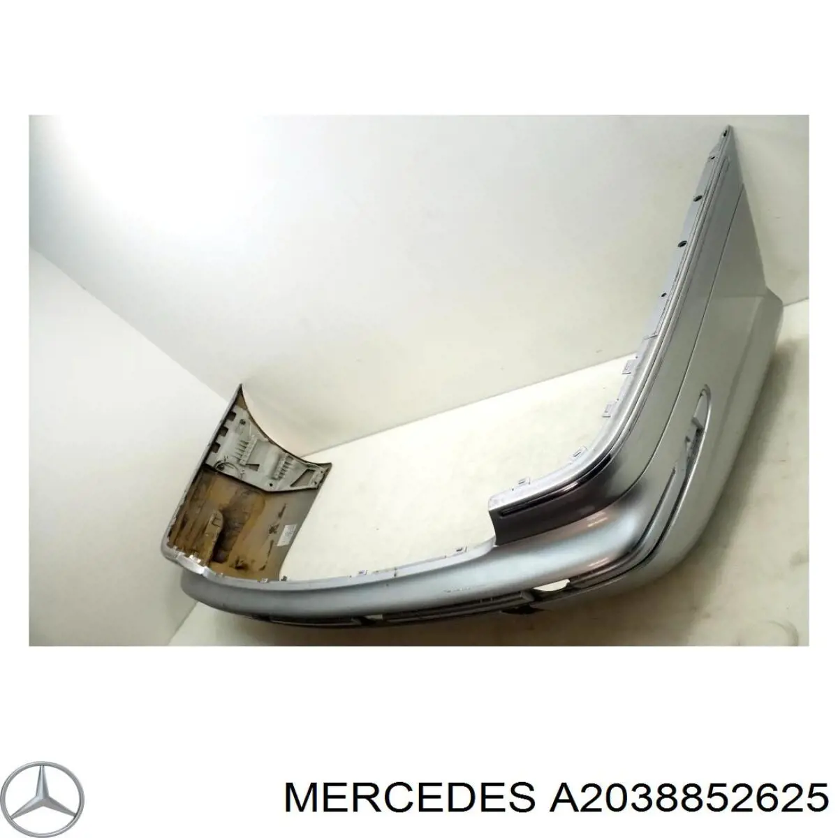 Pára-choque traseiro Mercedes C  S203