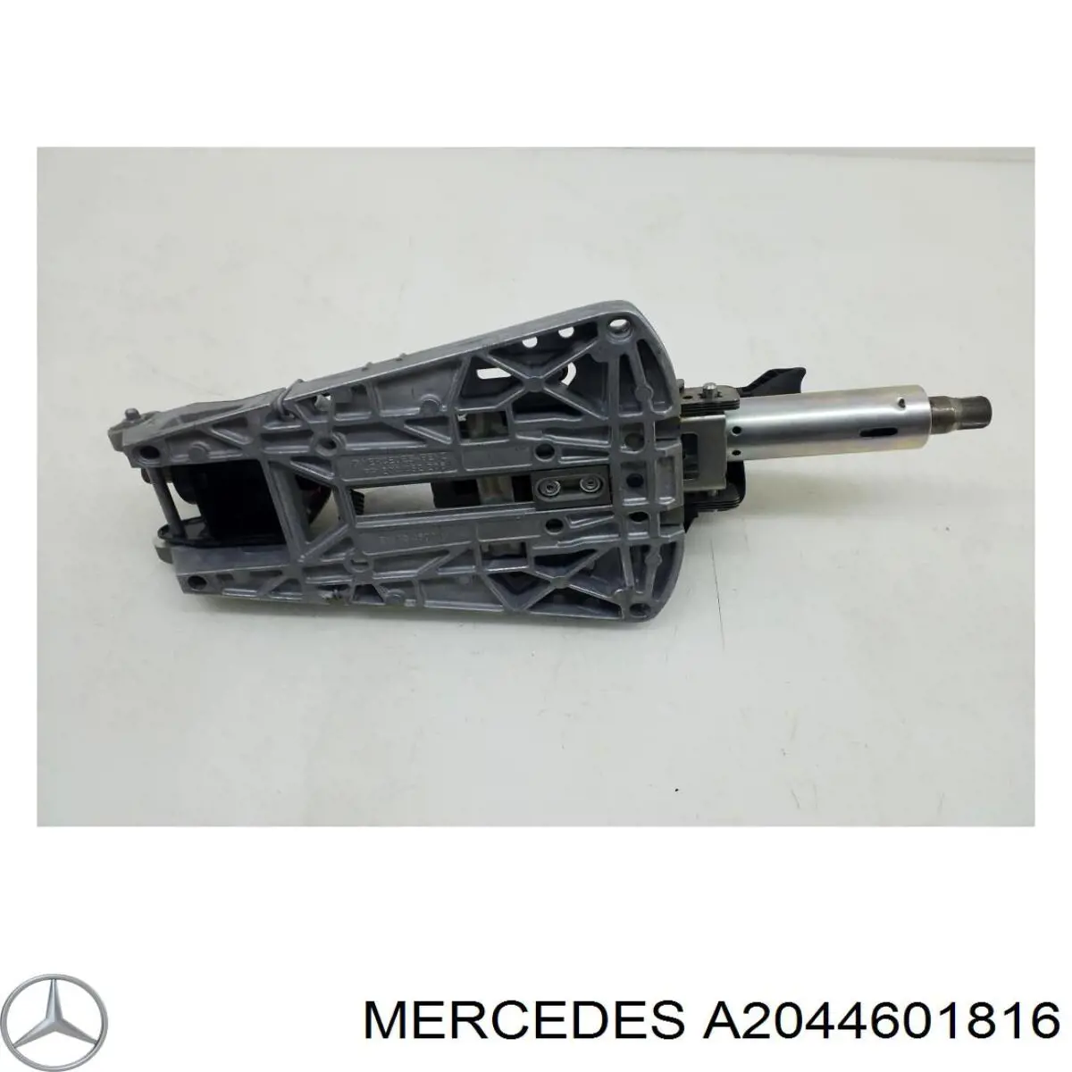 Coluna da direção Mercedes A2044601816 preço, a partir de 156,85 USD